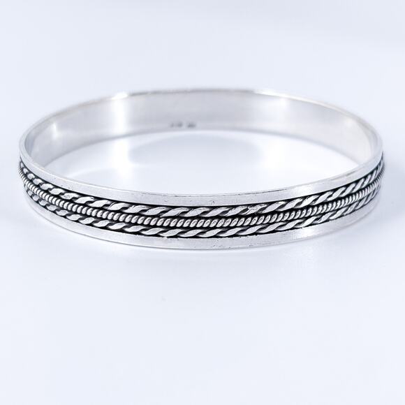 Vintage Silver Twisted Rope Bracelet - Picture 2 of 9